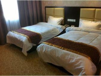 Super 8 Fenxian Fencheng Hotel 2*